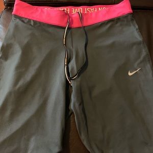 Nike Women’s Dri-Fit Running Crop